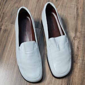 Naturalizer Women's White Leather Loafers 8 1/2 M
